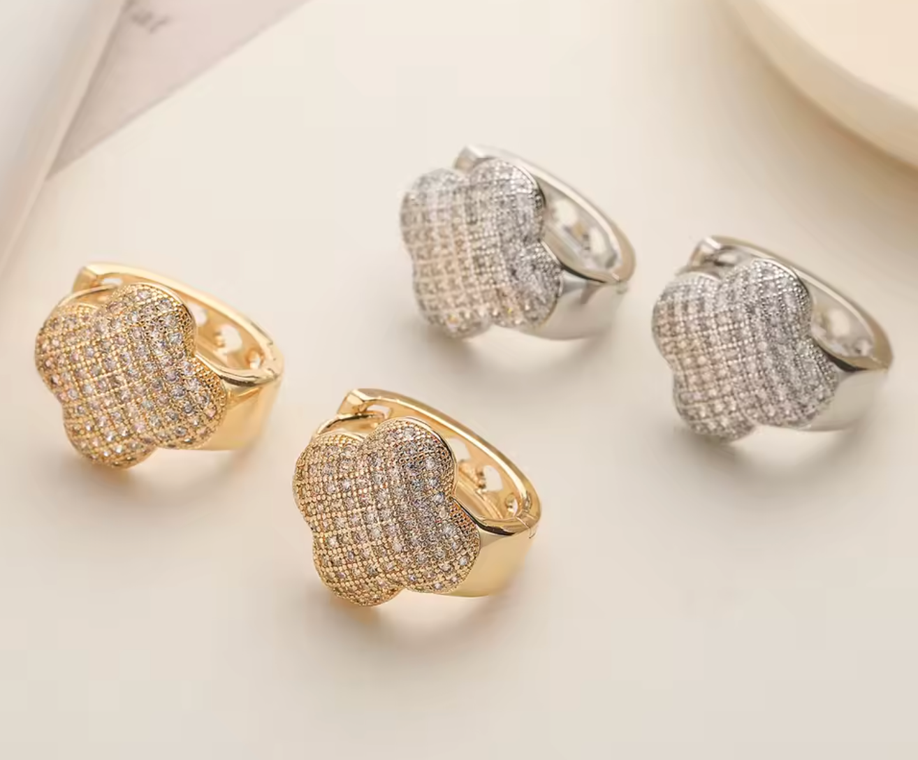 Luxury Clover Hoop Earrings for Women